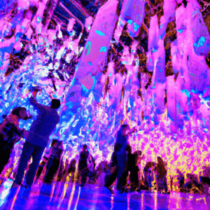 Exemplo de instalação imersiva em festivais de arte